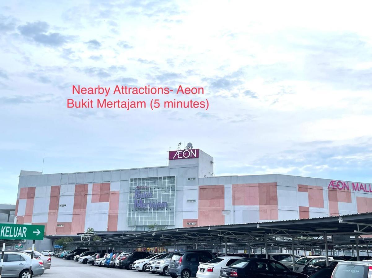 Entire Cozy Home 16 • 3 Bedroom @ Alma Bukit Mertajam Exterior photo