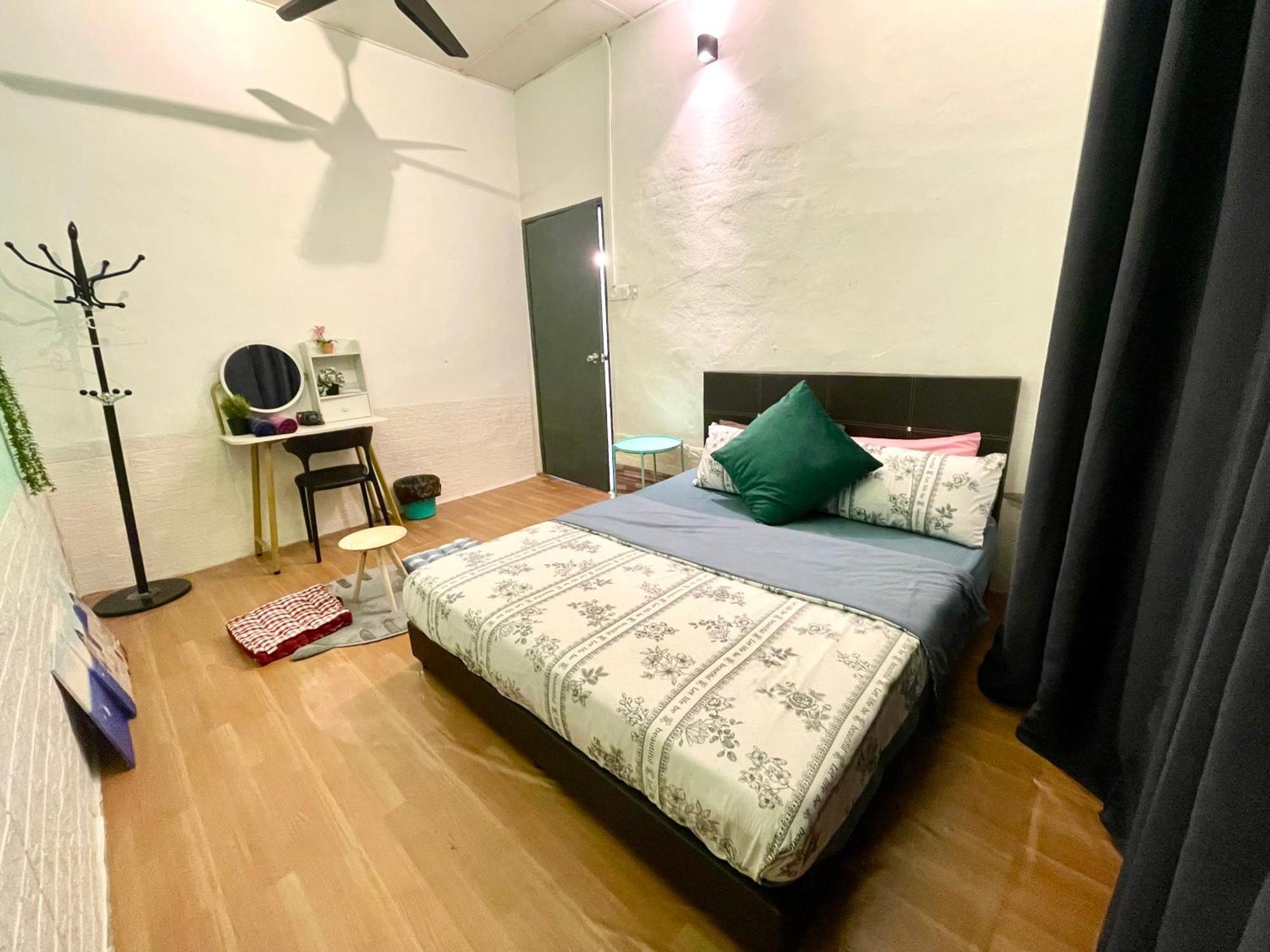 Entire Cozy Home 16 • 3 Bedroom @ Alma Bukit Mertajam Exterior photo