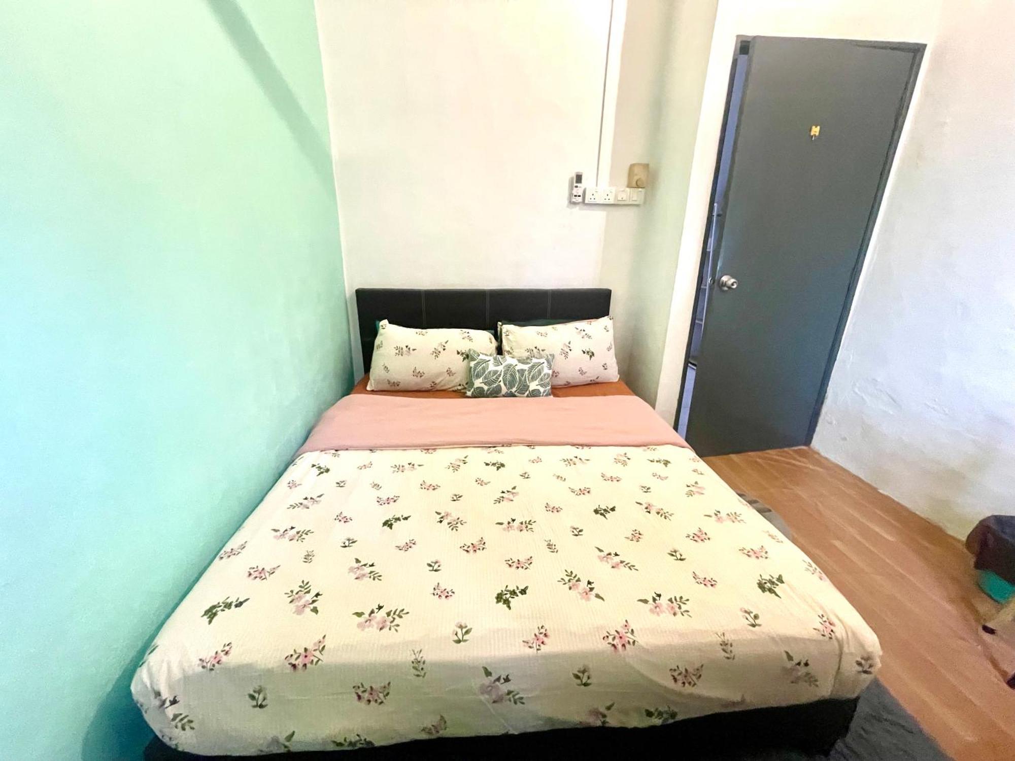 Entire Cozy Home 16 • 3 Bedroom @ Alma Bukit Mertajam Exterior photo
