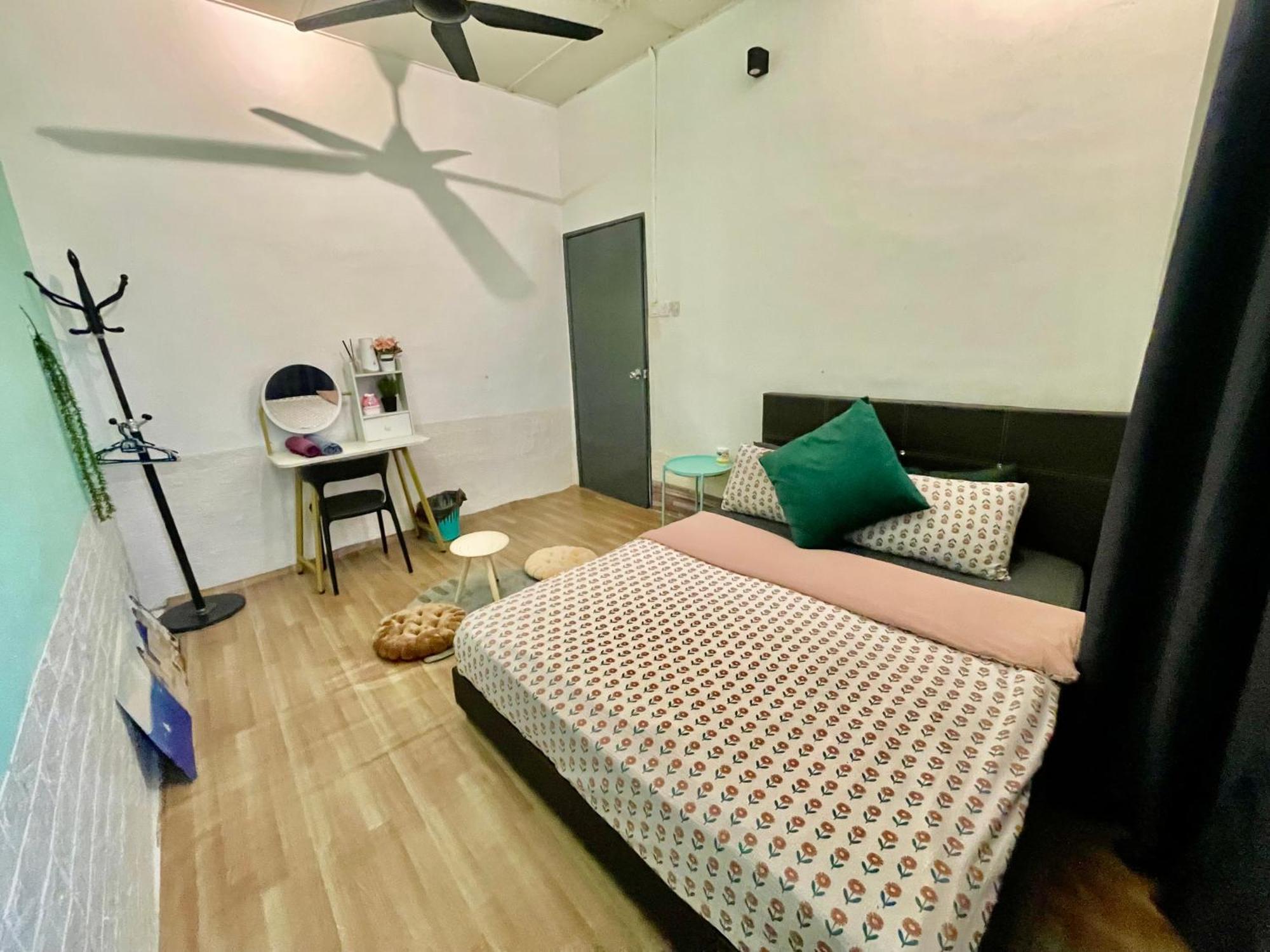 Entire Cozy Home 16 • 3 Bedroom @ Alma Bukit Mertajam Exterior photo